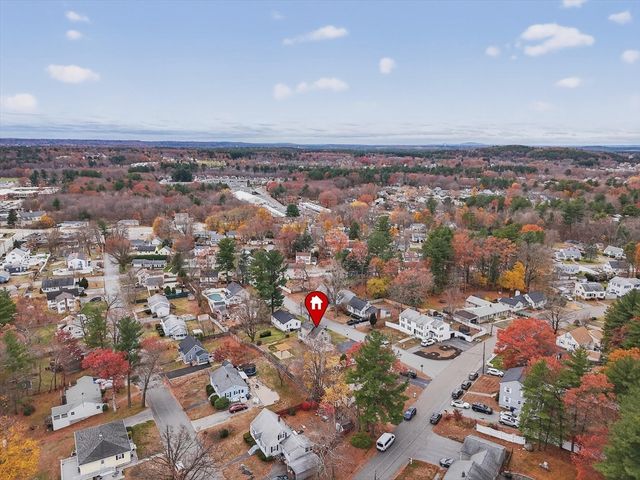 35 Camilla Ave, Dracut, MA 01826