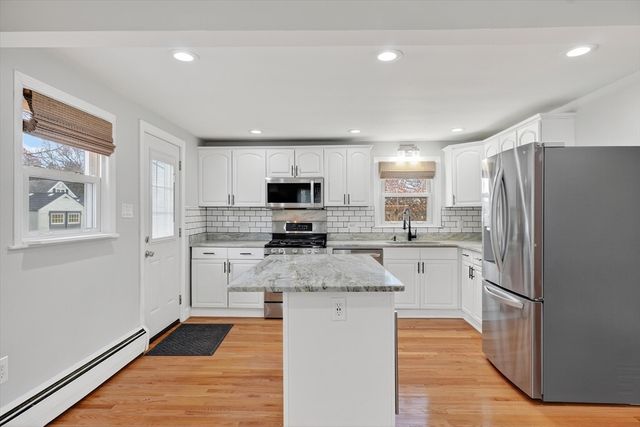 35 Camilla Ave, Dracut, MA 01826