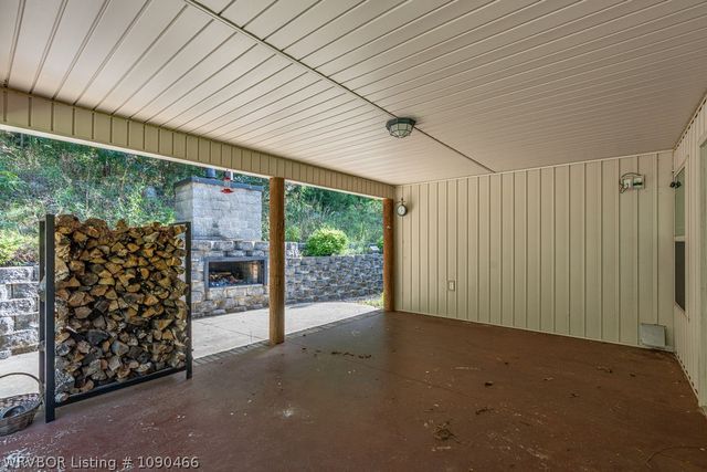 1720 Battlefield Drive, Greenwood, AR 72936