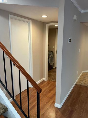 181 Yachtsman Dr, Vallejo, CA 94591