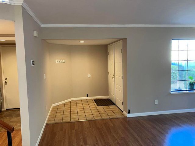 181 Yachtsman Dr, Vallejo, CA 94591