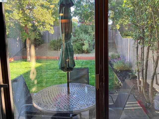 181 Yachtsman Dr, Vallejo, CA 94591