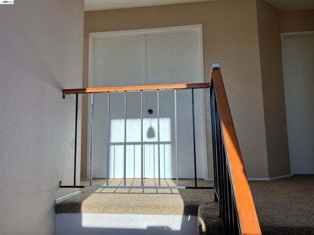 181 Yachtsman Dr, Vallejo, CA 94591