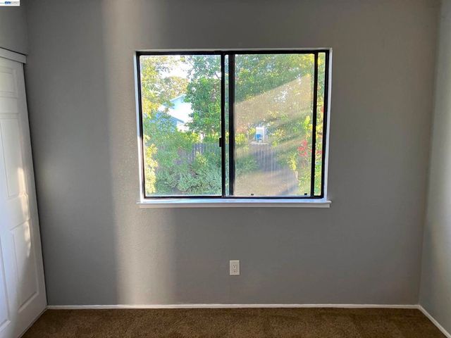 181 Yachtsman Dr, Vallejo, CA 94591