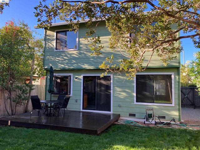 181 Yachtsman Dr, Vallejo, CA 94591