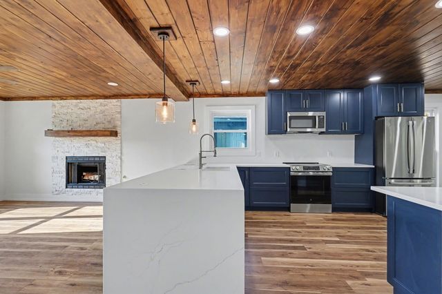233 Bradshaw Road, Hiawassee, GA 30546