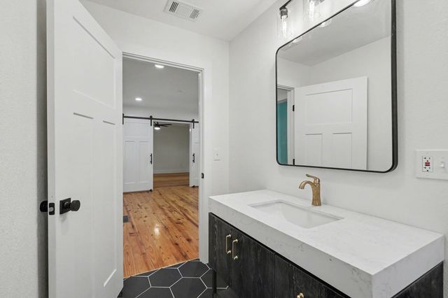 233 Bradshaw Road, Hiawassee, GA 30546
