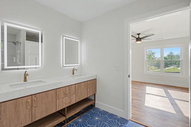 233 Bradshaw Road, Hiawassee, GA 30546