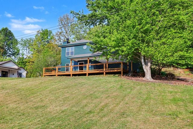 233 Bradshaw Road, Hiawassee, GA 30546