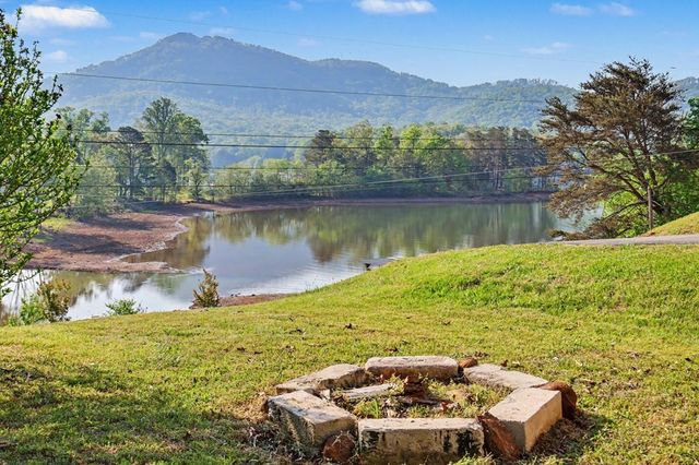 233 Bradshaw Road, Hiawassee, GA 30546