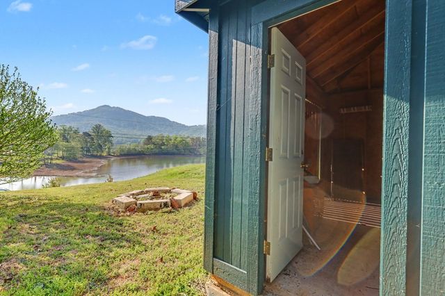 233 Bradshaw Road, Hiawassee, GA 30546