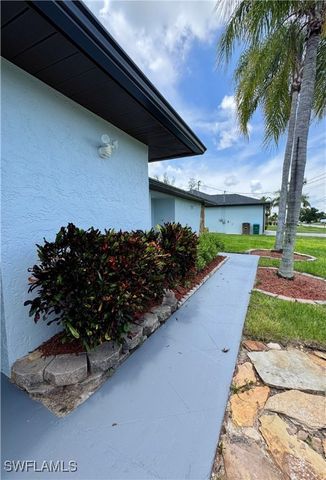 145 SW 28th TER, Cape Coral, FL 33914