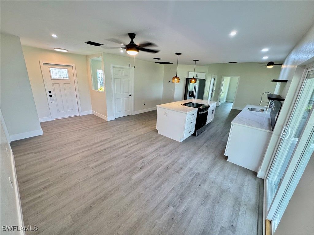 145 SW 28th TER, Cape Coral, FL 33914