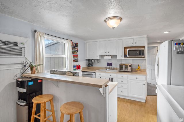 88 S ELLISON ST, Layton, UT 84041