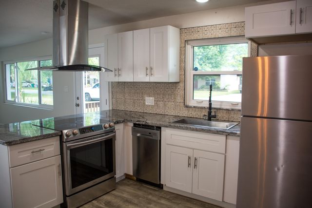 86 Hurwood Avenue, Merritt Island, FL 32953