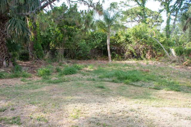 86 Hurwood Avenue, Merritt Island, FL 32953