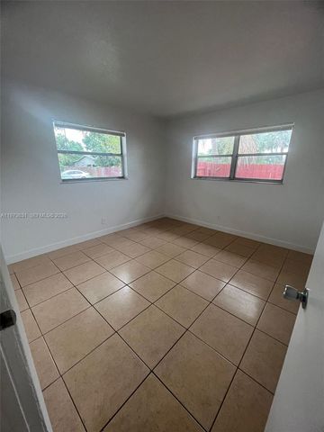 919 NW 2nd Ave 1, Fort Lauderdale, FL 33311