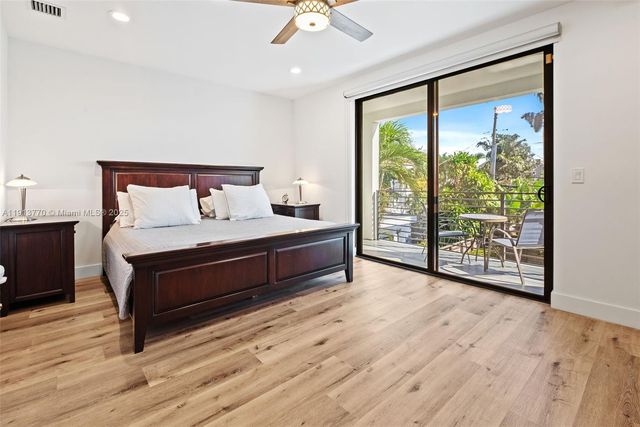 1226 NE 11th Ave, Fort Lauderdale, FL 33304