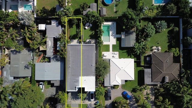 1226 NE 11th Ave, Fort Lauderdale, FL 33304