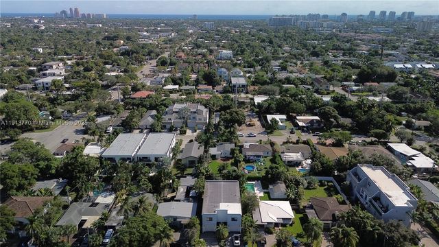 1226 NE 11th Ave, Fort Lauderdale, FL 33304