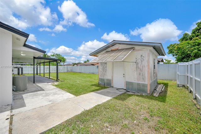 18670 SW 123rd Court, Miami, FL 33177