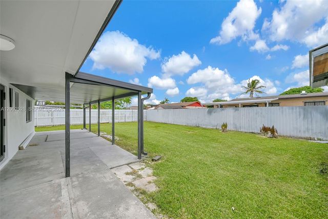 18670 SW 123rd Court, Miami, FL 33177