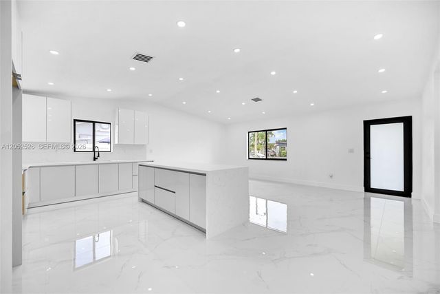 18670 SW 123rd Court, Miami, FL 33177