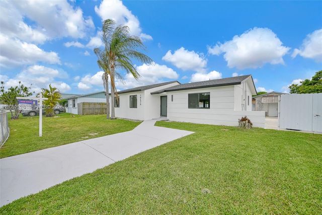 18670 SW 123rd Court, Miami, FL 33177