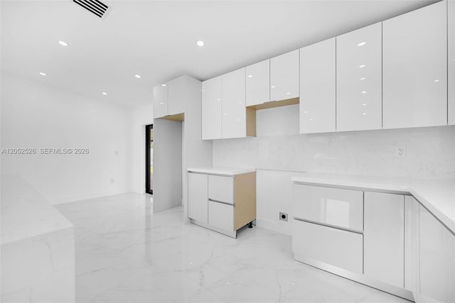 18670 SW 123rd Court, Miami, FL 33177