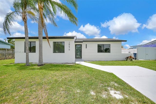 18670 SW 123rd Court, Miami, FL 33177