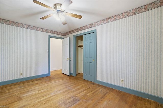 2904 Prince Of Wales DR, Chesapeake, VA 23321
