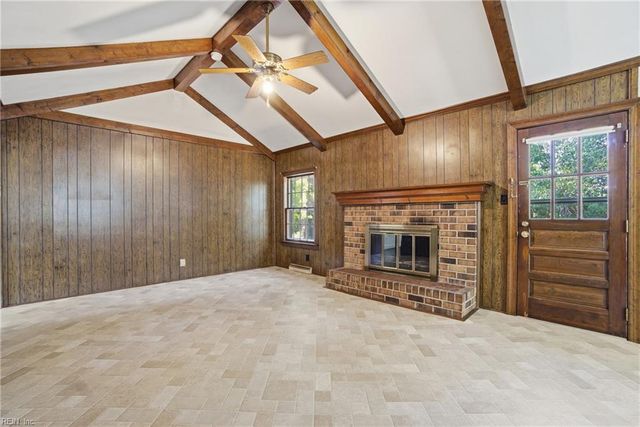 2904 Prince Of Wales DR, Chesapeake, VA 23321