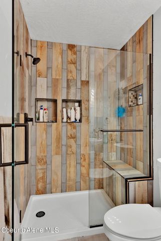 2878 E KNAPP CIR, Post Falls, ID 83854