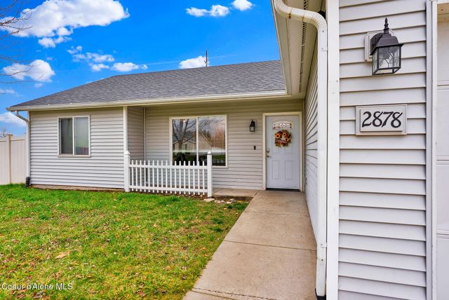 2878 E KNAPP CIR, Post Falls, ID 83854