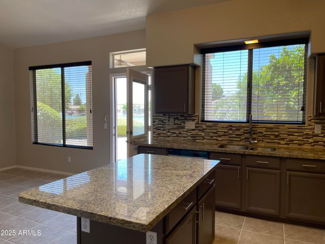 20390 N 54TH Avenue, Glendale, AZ 85308