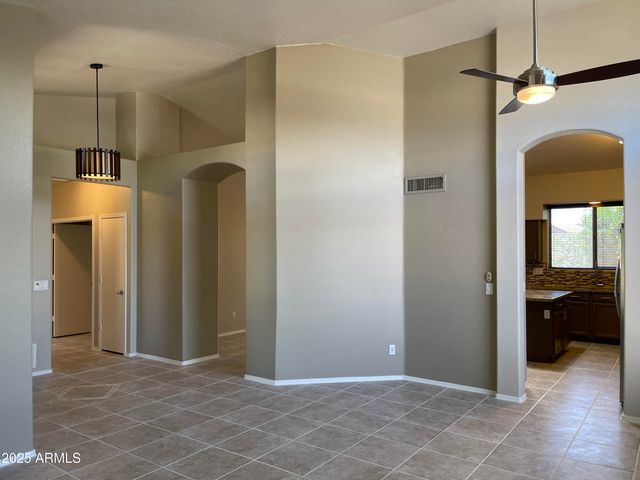 20390 N 54TH Avenue, Glendale, AZ 85308