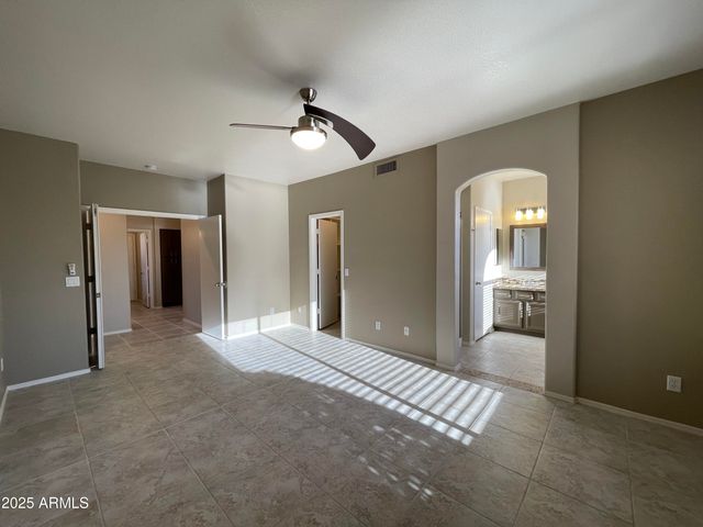 20390 N 54TH Avenue, Glendale, AZ 85308