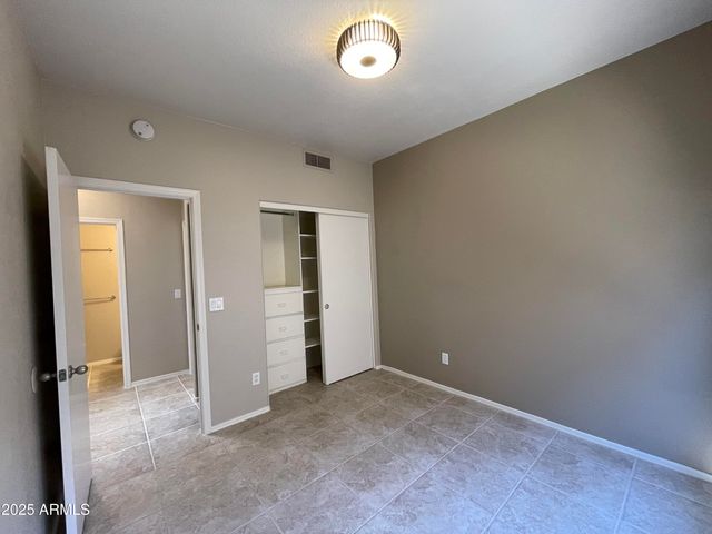 20390 N 54TH Avenue, Glendale, AZ 85308