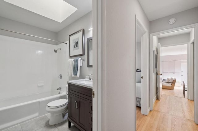 50 Los Altos Avenue, Los Altos, CA 94022