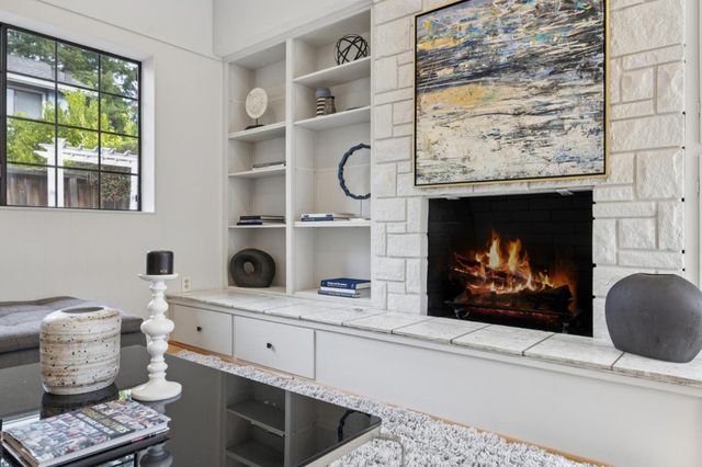 50 Los Altos Avenue, Los Altos, CA 94022