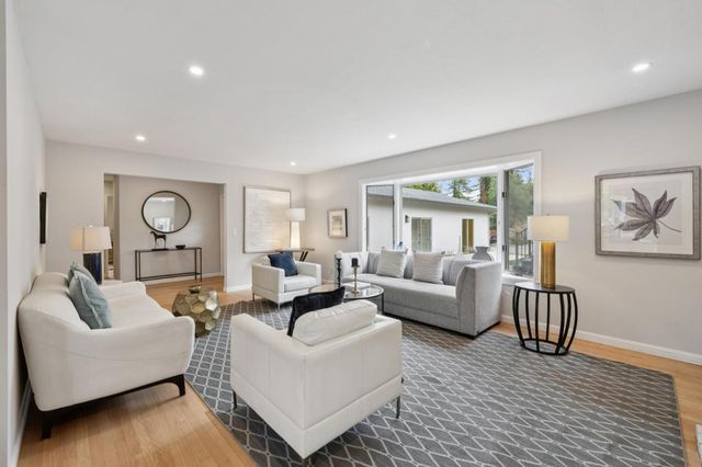 50 Los Altos Avenue, Los Altos, CA 94022