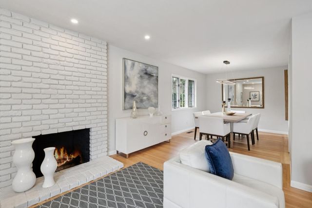 50 Los Altos Avenue, Los Altos, CA 94022