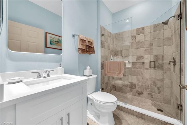 8458 Radcliffe TER 202, Naples, FL 34120