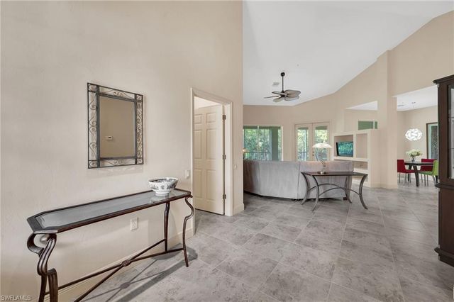 8458 Radcliffe TER 202, Naples, FL 34120
