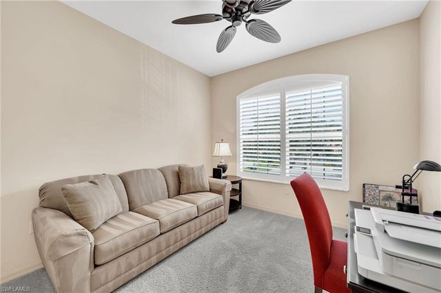8458 Radcliffe TER 202, Naples, FL 34120