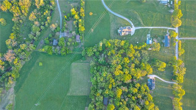 N RAINBOW FARM Road, Bentonville, AR 72713