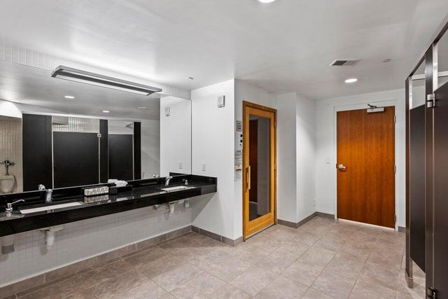 1 Roebling Way, 1106, Covington, KY 41011