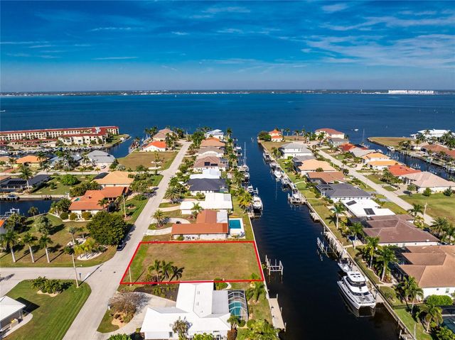 46 HIBISCUS DRIVE, Punta Gorda, FL 33950