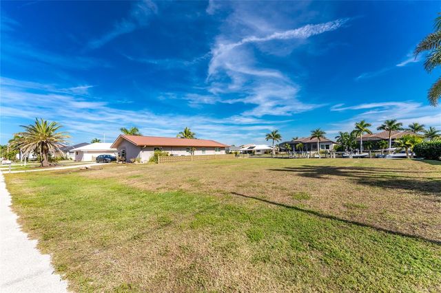 46 HIBISCUS DRIVE, Punta Gorda, FL 33950