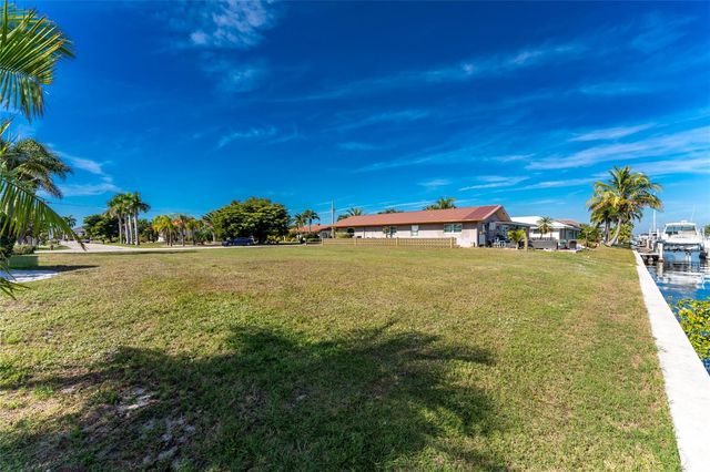 46 HIBISCUS DRIVE, Punta Gorda, FL 33950